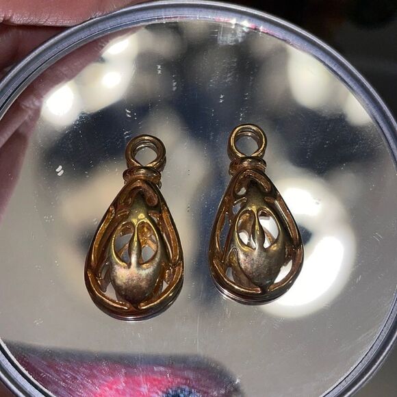 Gold tear drop pendants for interchangeable post dangle earrings/no posts - Picture 2 of 6
